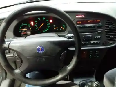 Veículo de Sucata saab 9-3 berlina 2.0 cat do ano 2000 alimentado b204e