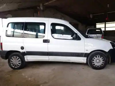 Veículo de Sucata citroen berlingo 1.9 d x familiar do ano 2005 alimentado 
