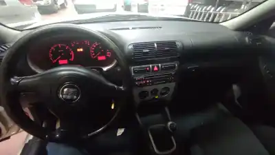 Здавання транспортного засобу seat leon (1m1) 1.9 tdi року 2003 потужний alh