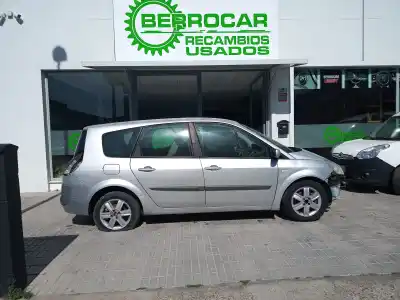 Scrapping Vehicle RENAULT SCENIC II 1.9 dCi Diesel of the year 2007 powered F9Q818