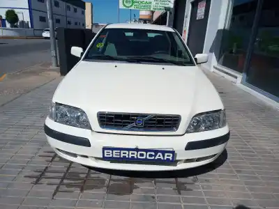 Здавання транспортного засобу volvo s40 berlina 1.6 cat року 2003 потужний b4164s2
