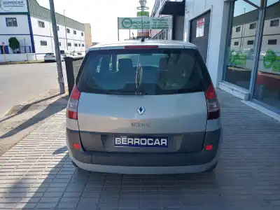 Здавання транспортного засобу renault scenic ii 1.6 16v року 2003 потужний k4m761