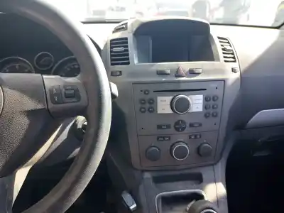 Veículo de Sucata opel zafira b cosmo do ano 2007 alimentado z19dt