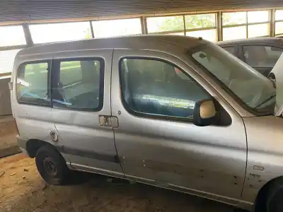 Здавання транспортного засобу peugeot partner (s1) (07.1996) rhydw10td року 2002 потужний rhydw10td