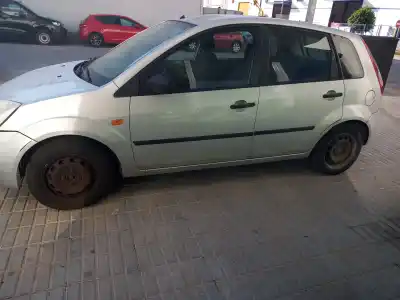 Veículo de Sucata ford fiesta (cbk) ambiente do ano 2003 alimentado f6ja