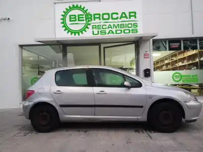 Sloopvoertuig PEUGEOT 307 (S1) XN van het jaar 2001 aangedreven NFUTU5JP4