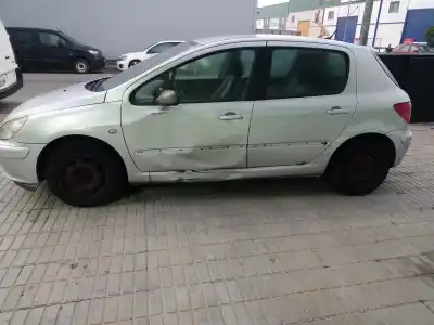 Sloopvoertuig peugeot 307 (s1) xn van het jaar 2001 aangedreven nfutu5jp4