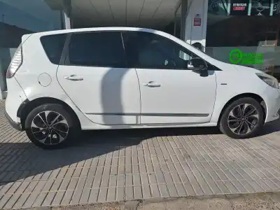 Здавання транспортного засобу renault scenic iii xmod bose року 2016 потужний h5f 404, h5f 408