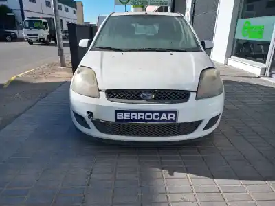 Veicolo di demolizione ford fiesta (cbk) ambiente dell'anno 2007 alimentato 