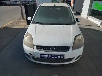 Veicolo di demolizione ford fiesta (cbk) ambiente dell'anno 2007 alimentato 