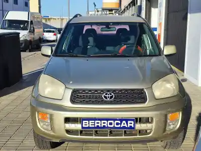 Здавання транспортного засобу toyota rav 4 (a2) 2.0 luna 4x4 (2003->) року 2000 потужний 1azfe