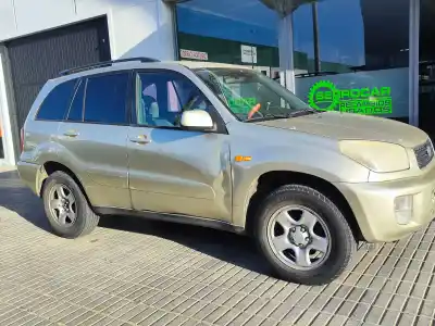 Здавання транспортного засобу toyota rav 4 (a2) 2.0 luna 4x4 (2003->) року 2000 потужний 1azfe