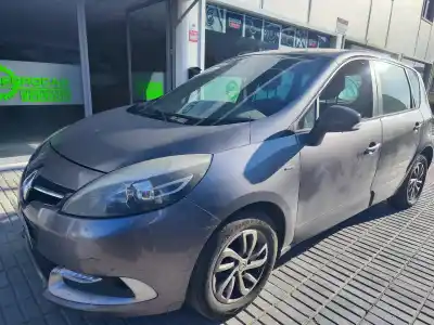 Здавання транспортного засобу RENAULT SCENIC III BOSE Edition року 2015 потужний K9K836