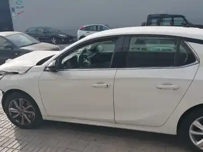 Veicolo di demolizione opel corsa d color edition dell'anno 2019 alimentato f 12 xhl