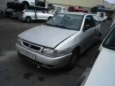 Scrapping Vehicle SEAT IBIZA (6K) CLX of the year 1997 powered 1Y