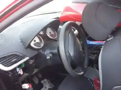 Veículo de Sucata peugeot 207 x-line do ano 2006 alimentado 8hzdv4td