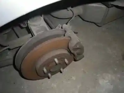 Veículo de Sucata ford mondeo berlina (ge) 2.0 tdci cat do ano 2002 alimentado fmba (v)