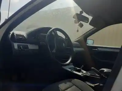 Veículo de Sucata bmw serie 3 berlina (e46) 320d do ano 2000 alimentado 204d1