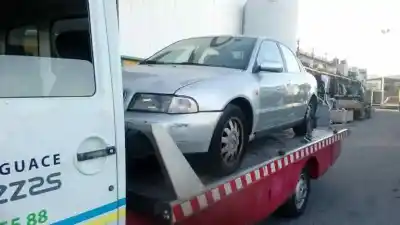 Veicolo di demolizione AUDI A4 BERLINA (B5) 1.9 TDI dell'anno 1997 alimentato AFN