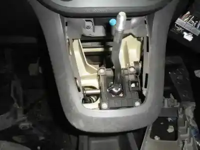 Утилизация автомобиля ford focus c-max (cap) 1.6 16v cat года 2003 питание hwda piezas