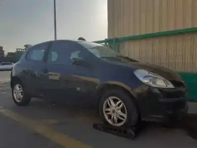 Scrapping Vehicle renault clio iii confort expression of the year 2006 powered k4jg7