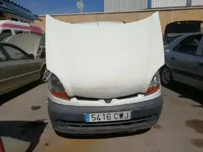 Scrapping Vehicle renault kangoo (f/kc0) rt klima of the year 2004 powered k9k a7