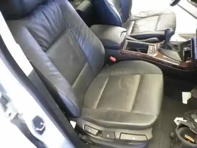 Здавання транспортного засобу bmw x5 (e53) 3.0i року 2003 потужний 306s3