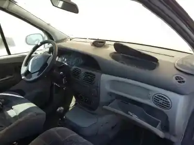Здавання транспортного засобу renault megane i scenic (ja0) 1.6 16v kaleido року 2001 потужний k4m700