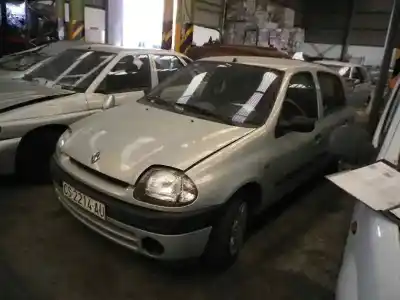 Утилизация автомобиля RENAULT CLIO II FASE I (B/CBO) 1.2 Alize года 1999 питание D7F710