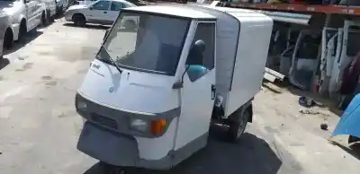 Veicolo di demolizione piaggio (vespa)                                    ape 50                                                                                                                                                                                                                                                     van                                                                                                                                                                                                                                                        dell'anno 2001 alimentato 