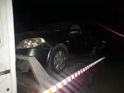 Verschrottungsfahrzeug NISSAN                                             PRIMERA BERLINA (P12)                                                                                                                                                                                                                                      Acenta                                                                                                                                                                                                                                                     des Jahres 2004 angetrieben QG16