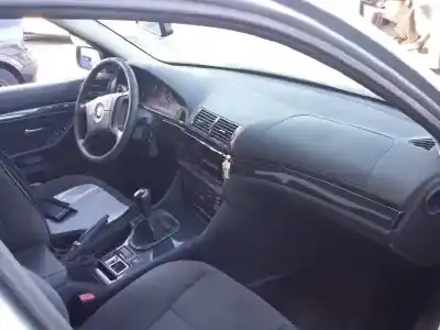 Veículo de Sucata bmw serie 5 berlina (e39) 520i do ano 1997 alimentado 206s3