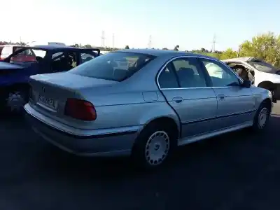 Veículo de Sucata bmw serie 5 berlina (e39) 520i do ano 1997 alimentado 206s3