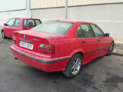 Sloopvoertuig bmw serie 3 berlina (e36) 320i van het jaar 1993 aangedreven 206s2