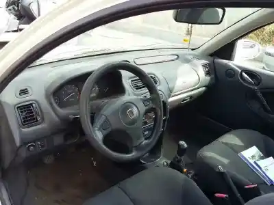 Veículo de Sucata mg serie 25 (rf) 1.4 16v cat do ano 2001 alimentado 14k4f