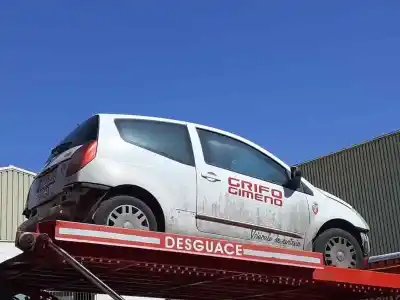 Утилизация автомобиля CITROEN C2 X года 2004 питание HFX