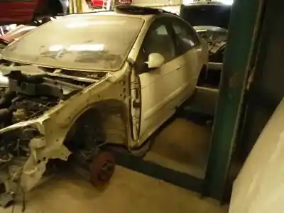 Verschrottungsfahrzeug CITROEN C5 BERLINA 1.6 16V HDi FAP des Jahres 2006 angetrieben 9HZ-DV6TED4 PIEZAS