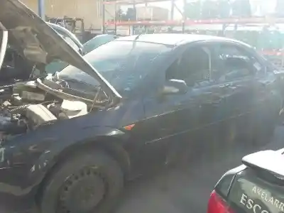 Veículo de Sucata ford mondeo berlina (ge) ambiente do ano 2001 alimentado chba