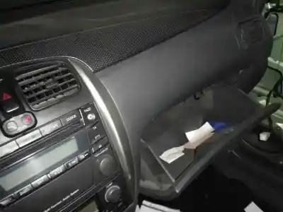 Veículo de Sucata mazda premacy (cp) 2.0 td do ano 2002 alimentado rf piezas