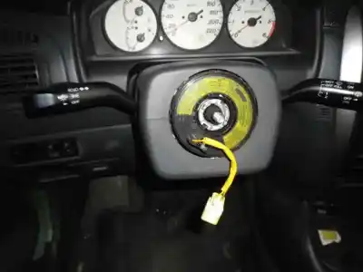 Veículo de Sucata mazda premacy (cp) 2.0 td do ano 2002 alimentado rf piezas