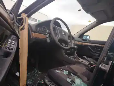 Veicolo di demolizione bmw serie 5 berlina (e39) 525tds dell'anno 1997 alimentato 256t1