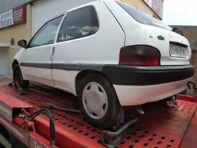 Veículo de Sucata citroen saxo 1.5 diesel do ano 1997 alimentado vjz