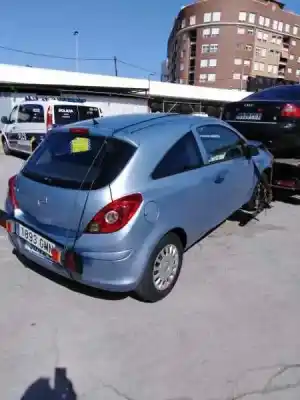 Véhicule à la ferraille OPEL CORSA D Cosmo de l'année 2010 alimenté Z12XEP