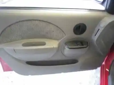 Veículo de Sucata daewoo kalos (klas) 1.2 do ano 2004 alimentado b12s1