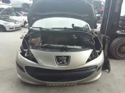 Veículo de Sucata peugeot 207 urban do ano 2008 alimentado kfv