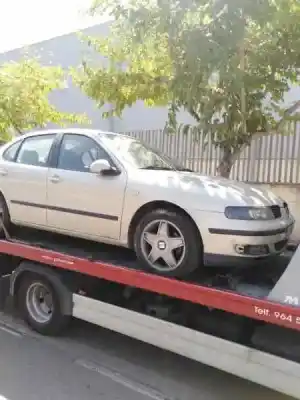 Scrapping Vehicle seat                                               toledo (1m2)                                                                                                                                                                                                                                               select                                                                                                                                                                                                                                                     of the year 2004 powered asv