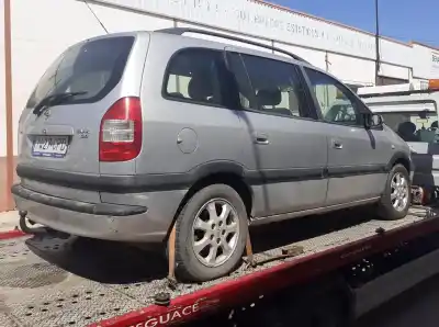 Sloopvoertuig opel zafira a comfort van het jaar 2003 aangedreven y20dth