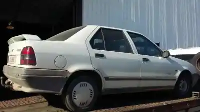 Veículo de Sucata renault 19 (b/c/l53)  do ano 1992 alimentado f8q