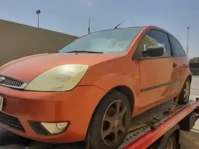 Veículo de Sucata ford fiesta (cbk) ambiente do ano 2003 alimentado f6ja