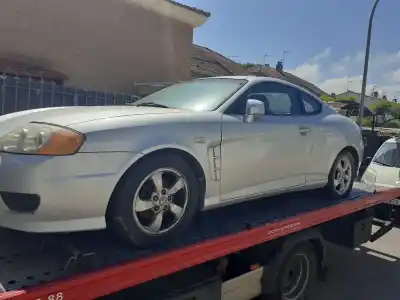 Véhicule à la ferraille hyundai                                            coupe (gk)                                                                                                                                                                                                                                                 1.6 fx                                                                                                                                                                                                                                                     de l'année 2005 alimenté g4edg